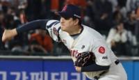 김원중, 54억 대형 FA의 자격 증명…'극장 야구' 벗고 '철벽 마무리'로 거듭날까